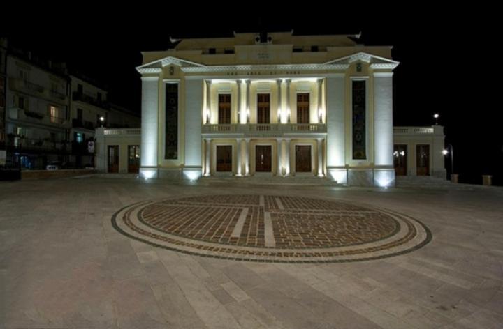 Abruzzo Holiday Ортона Экстерьер фото